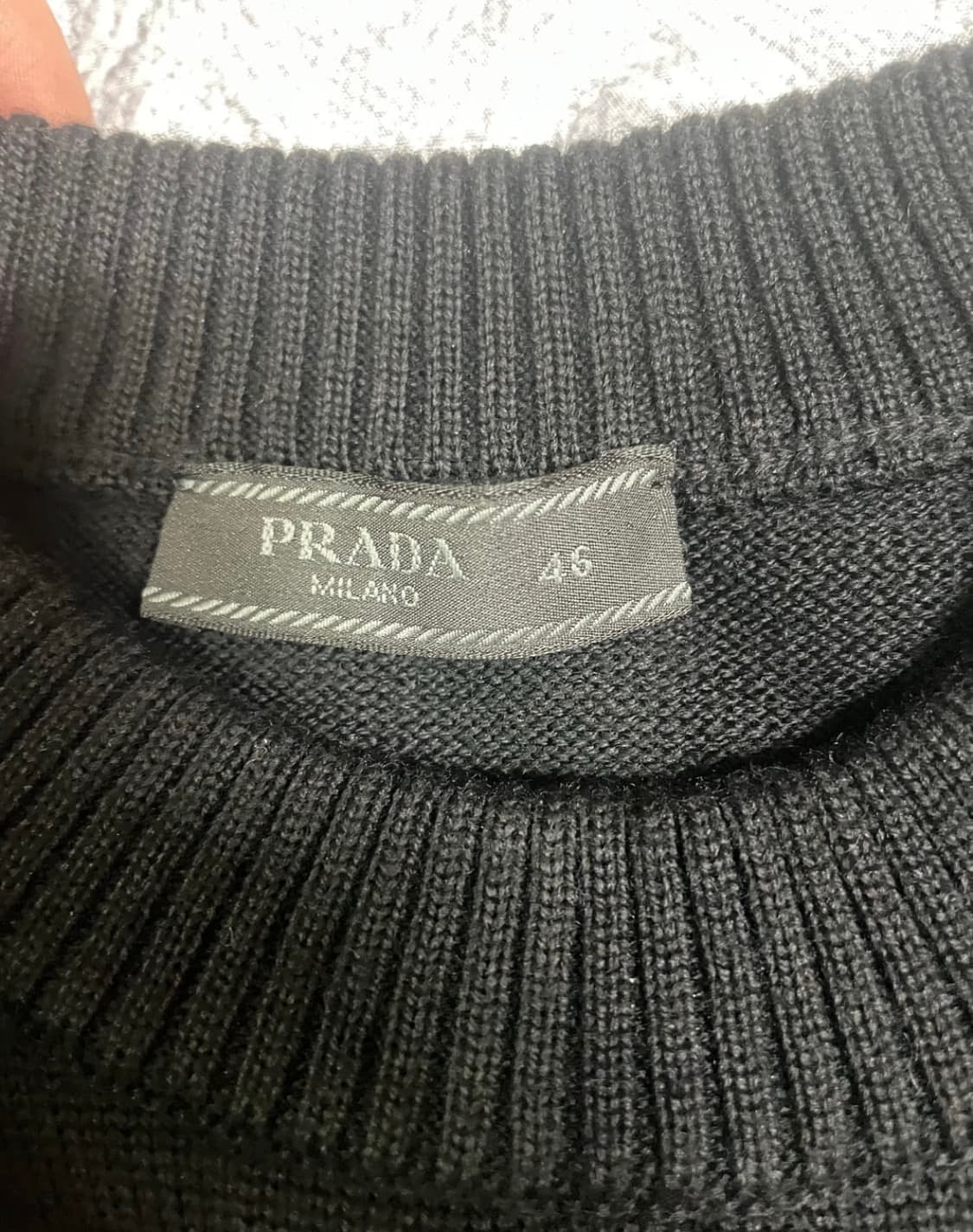 프라다 니트 상품이미지3