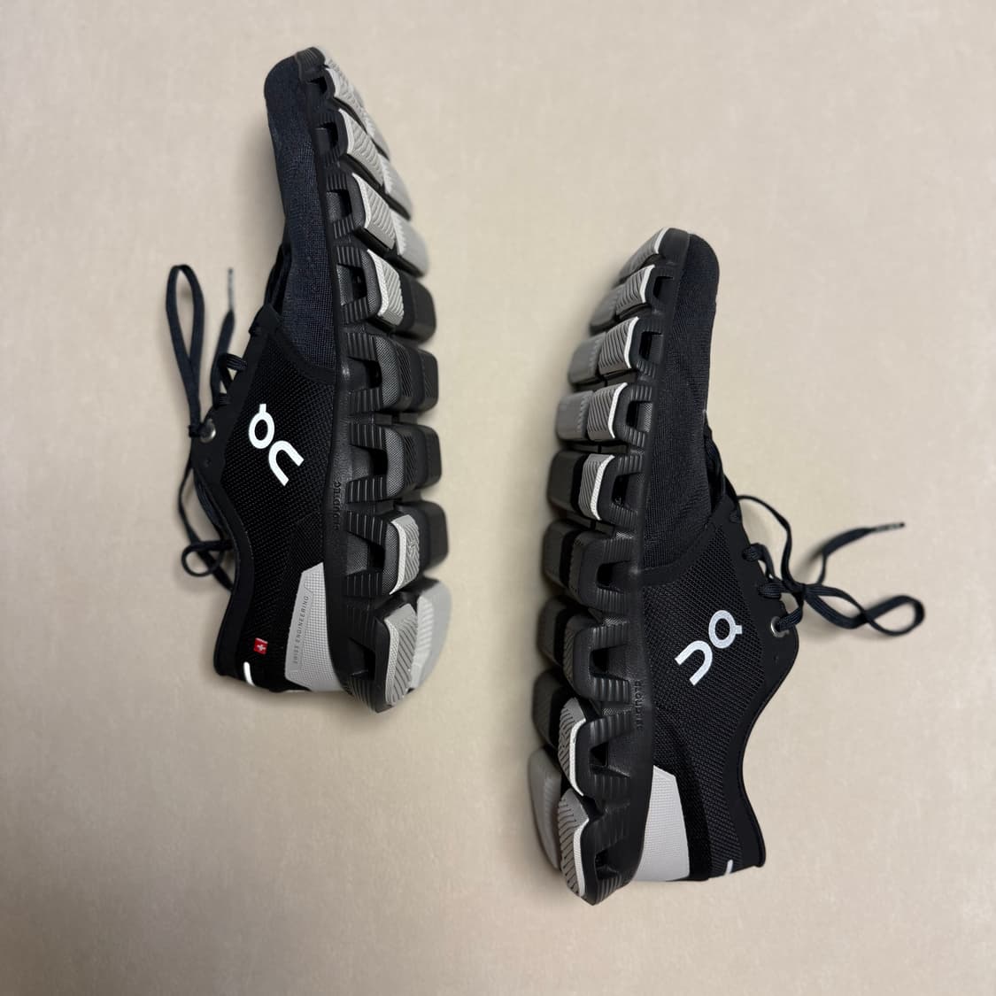 285)ON 온 러닝 클라우드 X 3 블랙 상품이미지3