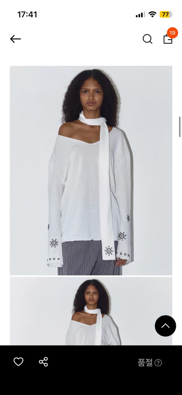 폴리수엠 STUDDED FLOWER TOP WITH THE SCARF 상품이미지1