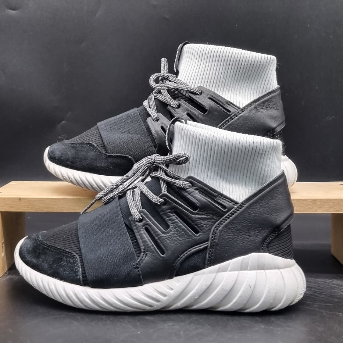 아디다스 튜블라둠 여성운동화240  상품이미지1