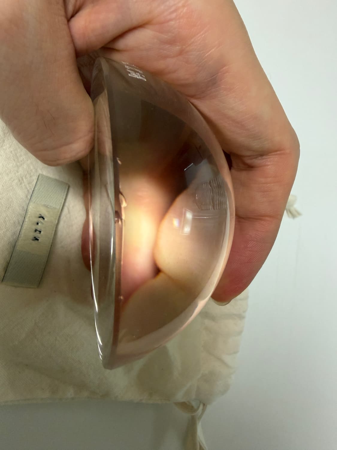 엑슬림 유리 반구 문진 상품이미지2