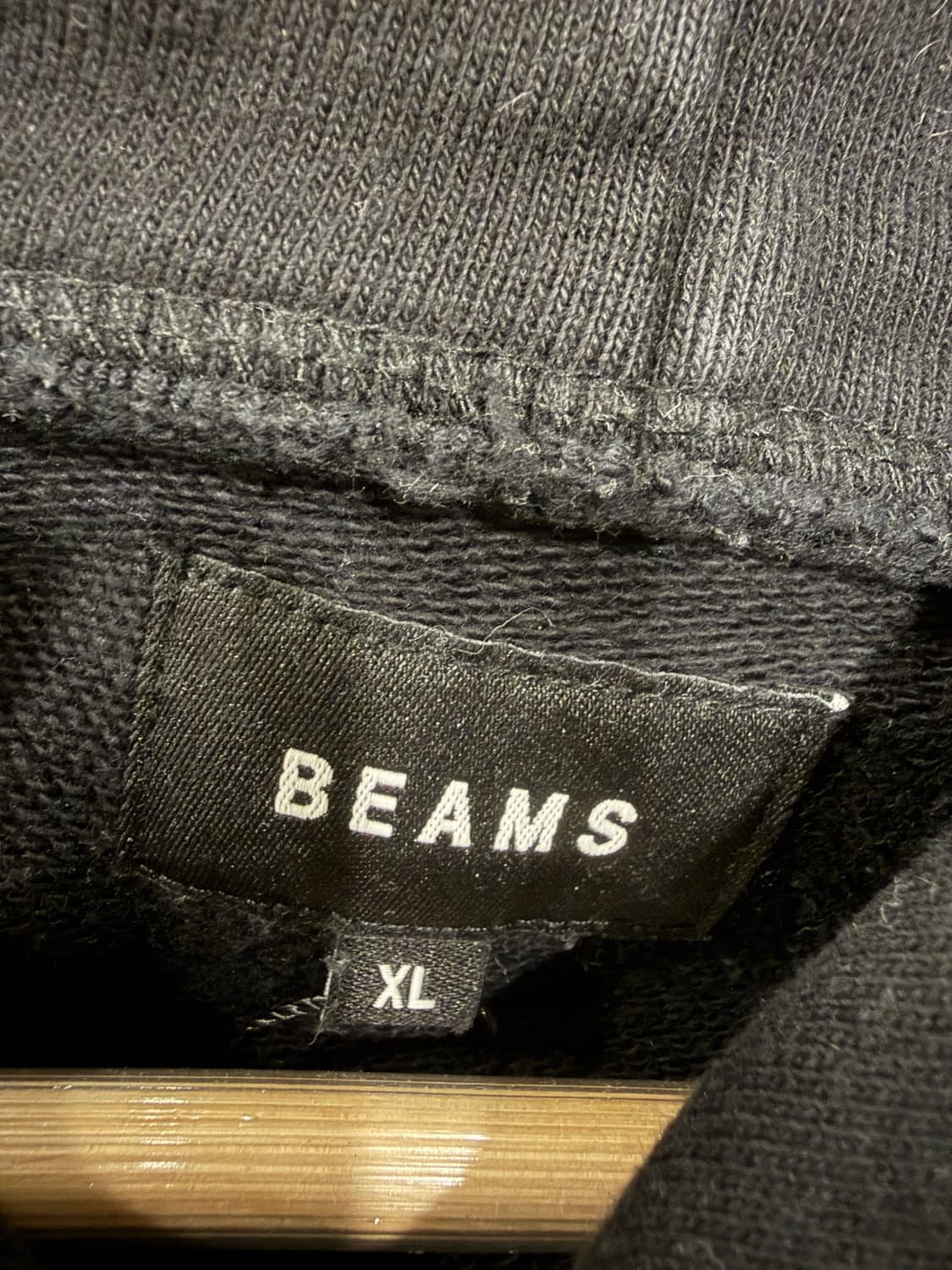 169. 빔즈 블랙 후드티 상품이미지2