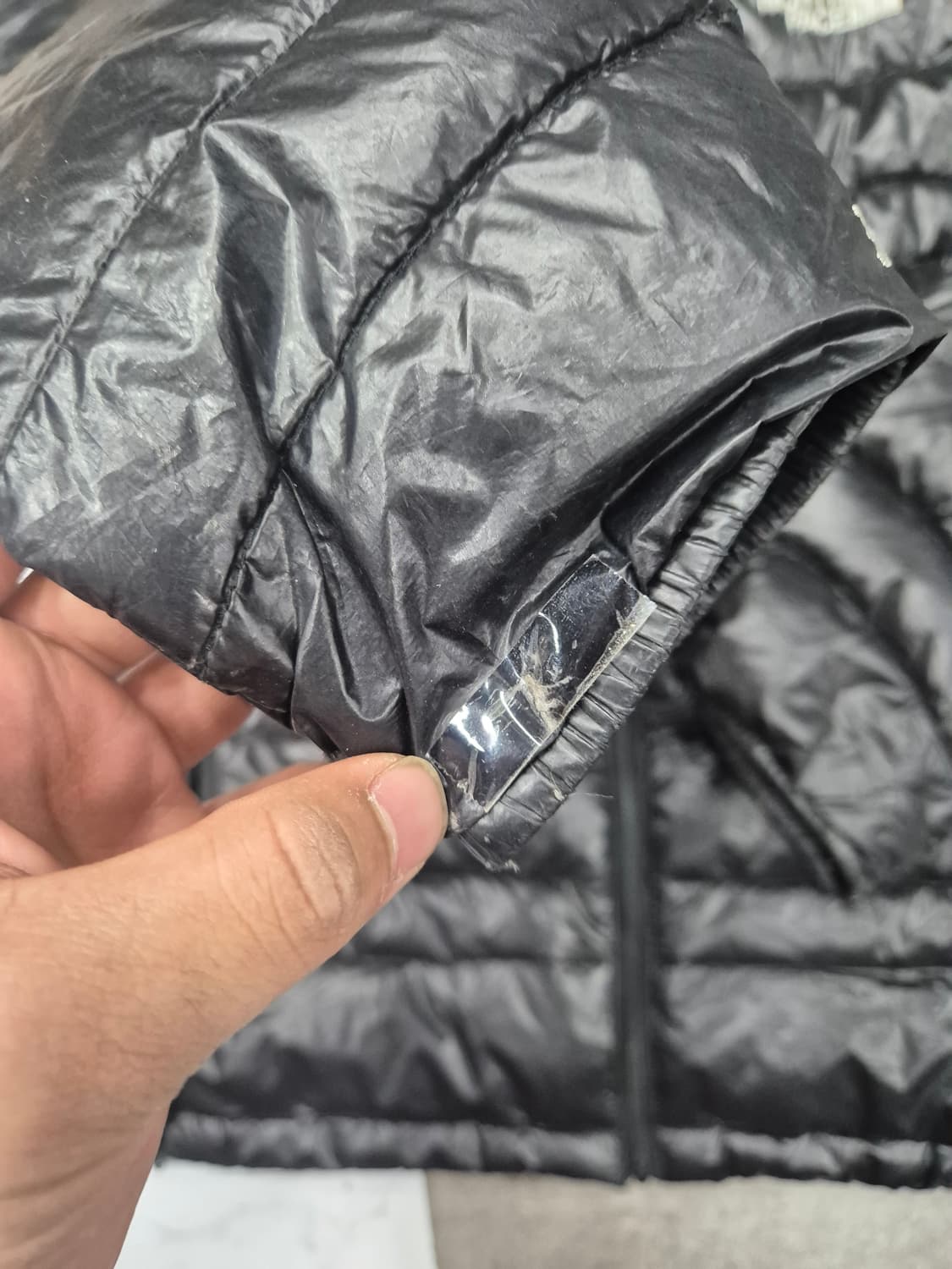 노스페이스 900 경량패딩 L 상품이미지3