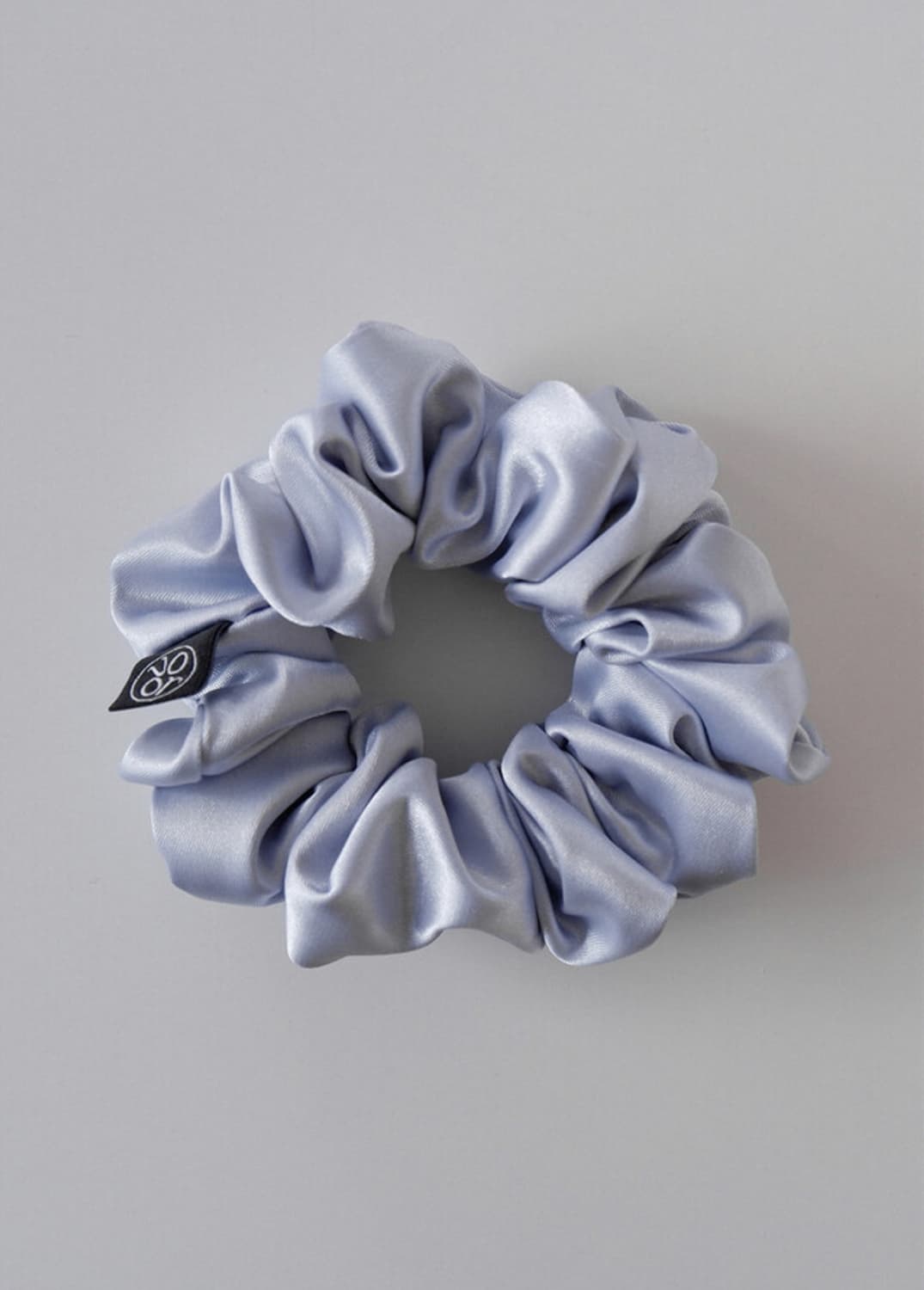 보르 Pearl Satin Scrunchie_Medium_Silver B 상품이미지2