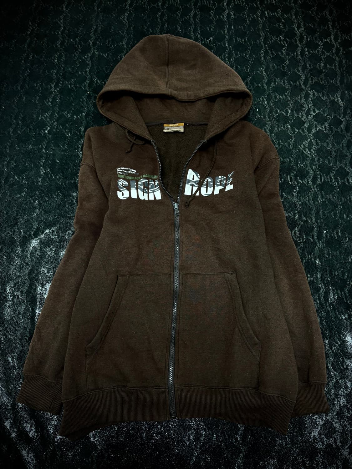“Vintage” Y2K Print Brown Hoodie zip Up 상품이미지4