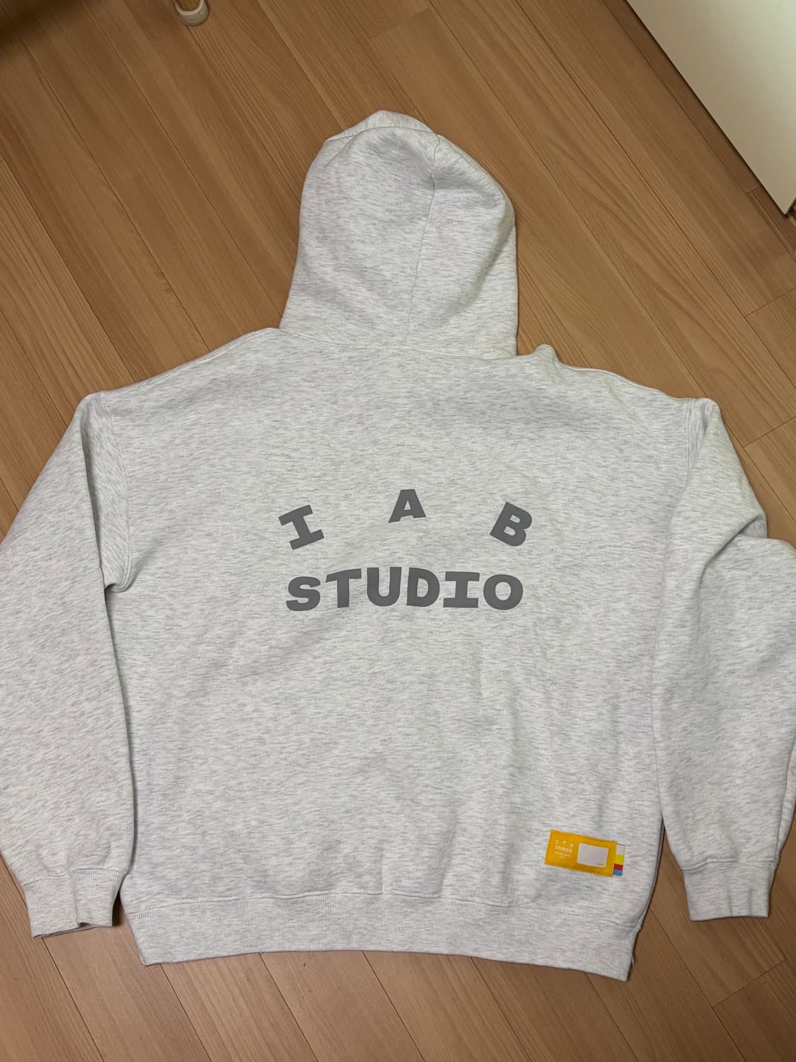 아이앱 스튜디오 10주년 후드 라이트 그레이 XL 105 상품이미지6