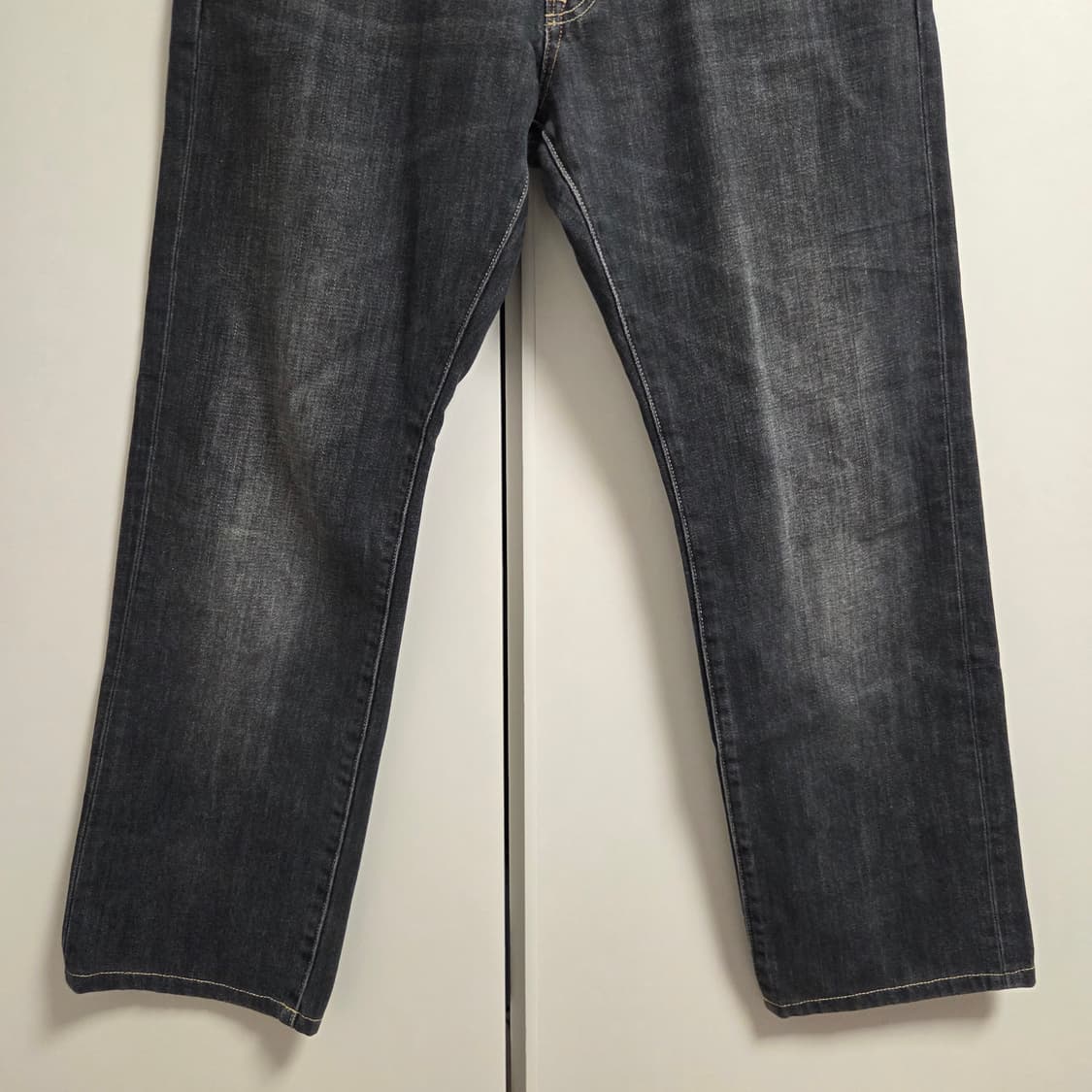 유니클로 흑청 데님 청바지 34-35 상품이미지3