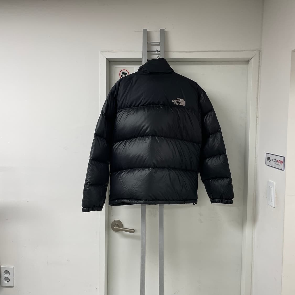 노스페이스 700 블랙 패딩 100 상품이미지6