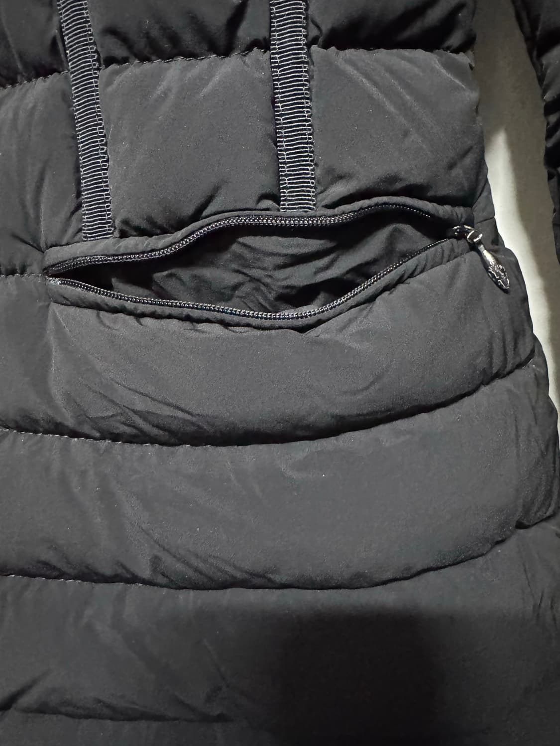 1 몽클레어 아이네이 다운 패딩 상품이미지4