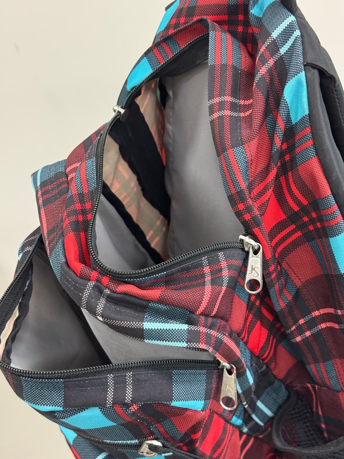 잔스포츠 레드 블루 체크 백팩 상품이미지6