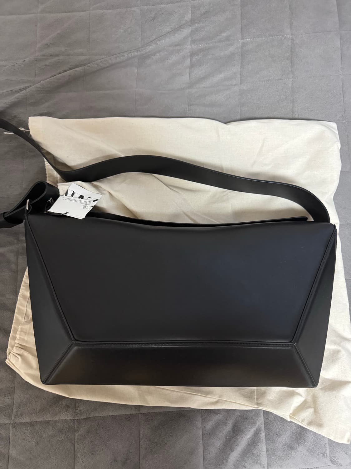 자라 L 사이즈 레더 크로스백 - LIMITED EDITION 상품이미지2