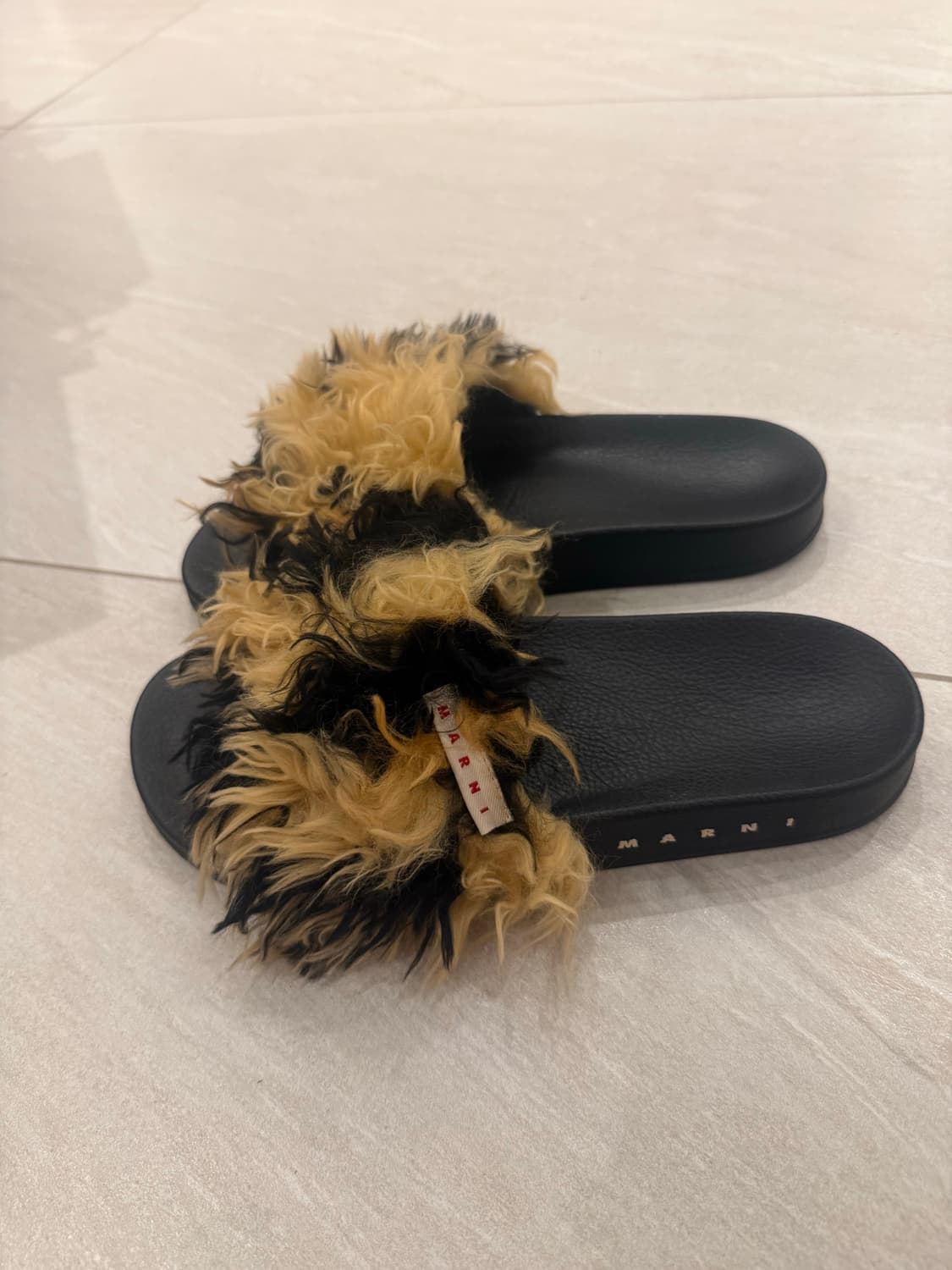 마르니 털 슬리퍼 42사이즈 상품이미지2