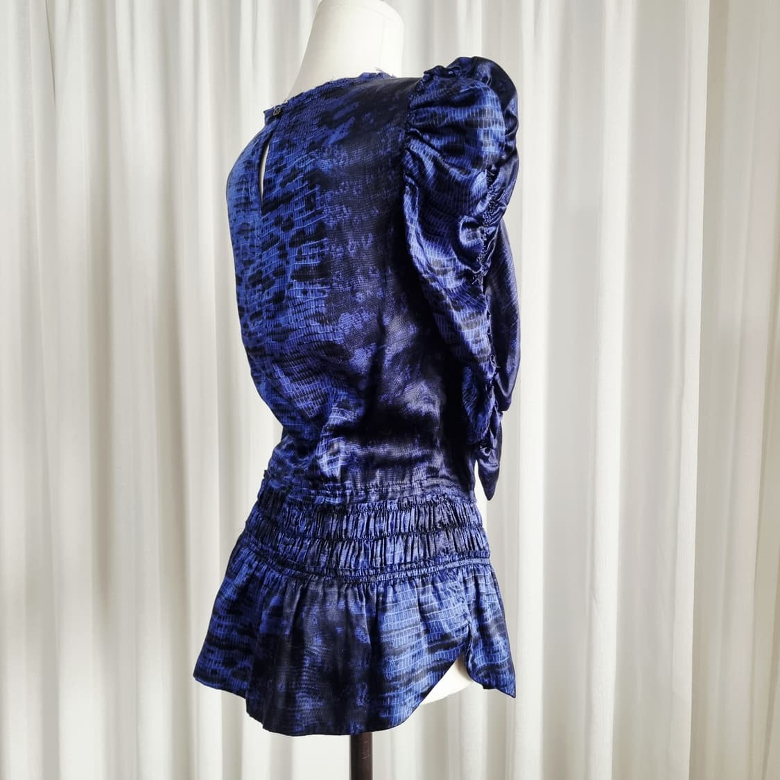 이자벨 마랑 셔링 스모킹 블라우스 실크100% (55/표기0) 상태최상 상품이미지1