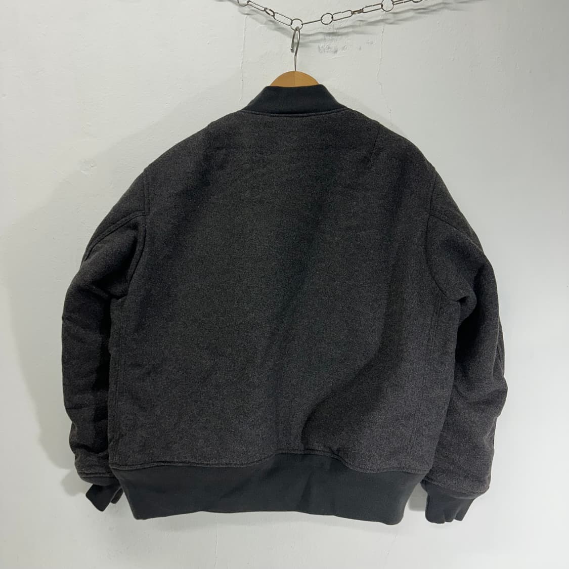 L 유니클로 엔지니어드가먼츠 차콜 블루종 봄버 자켓 상품이미지6