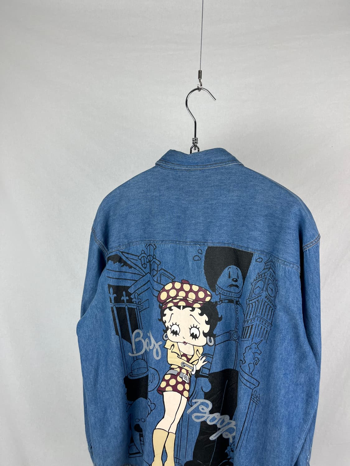 Betty Boop 백 프린팅 데님 셔츠  상품이미지2