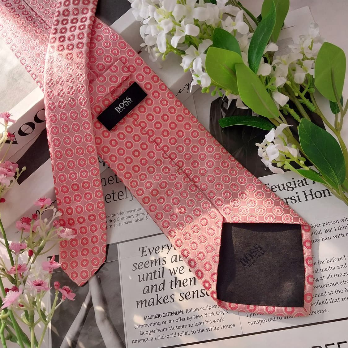 휴고 보스 실크 핑크 기하 패턴 넥타이 9cm A등급 K1631
 상품이미지5