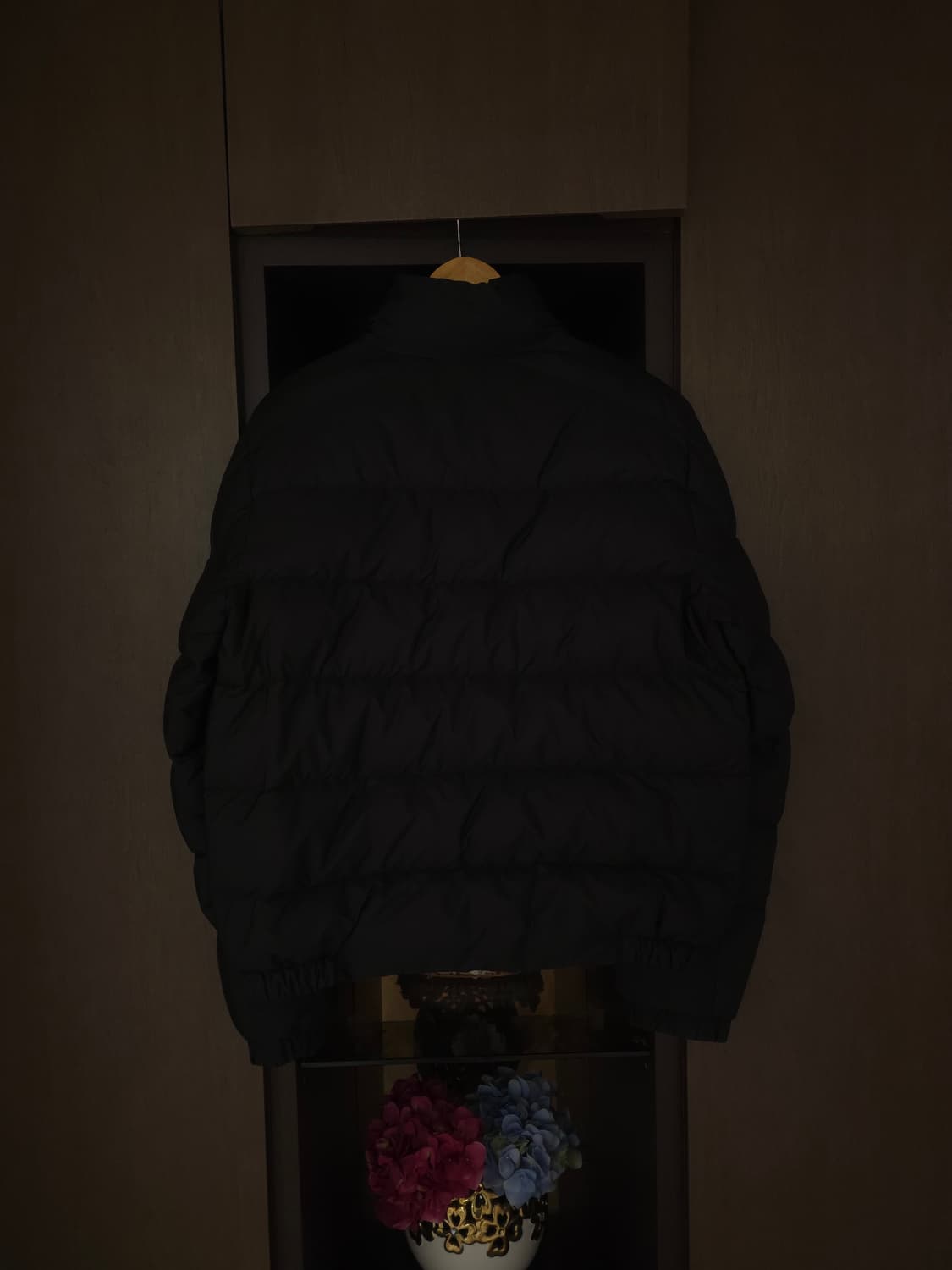 [48] 프라다 리나일론 숏패딩 블랙(SGB112) 상품이미지3