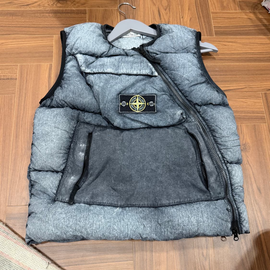 스톤아일랜드 텔라 베스트 패딩 상품이미지1