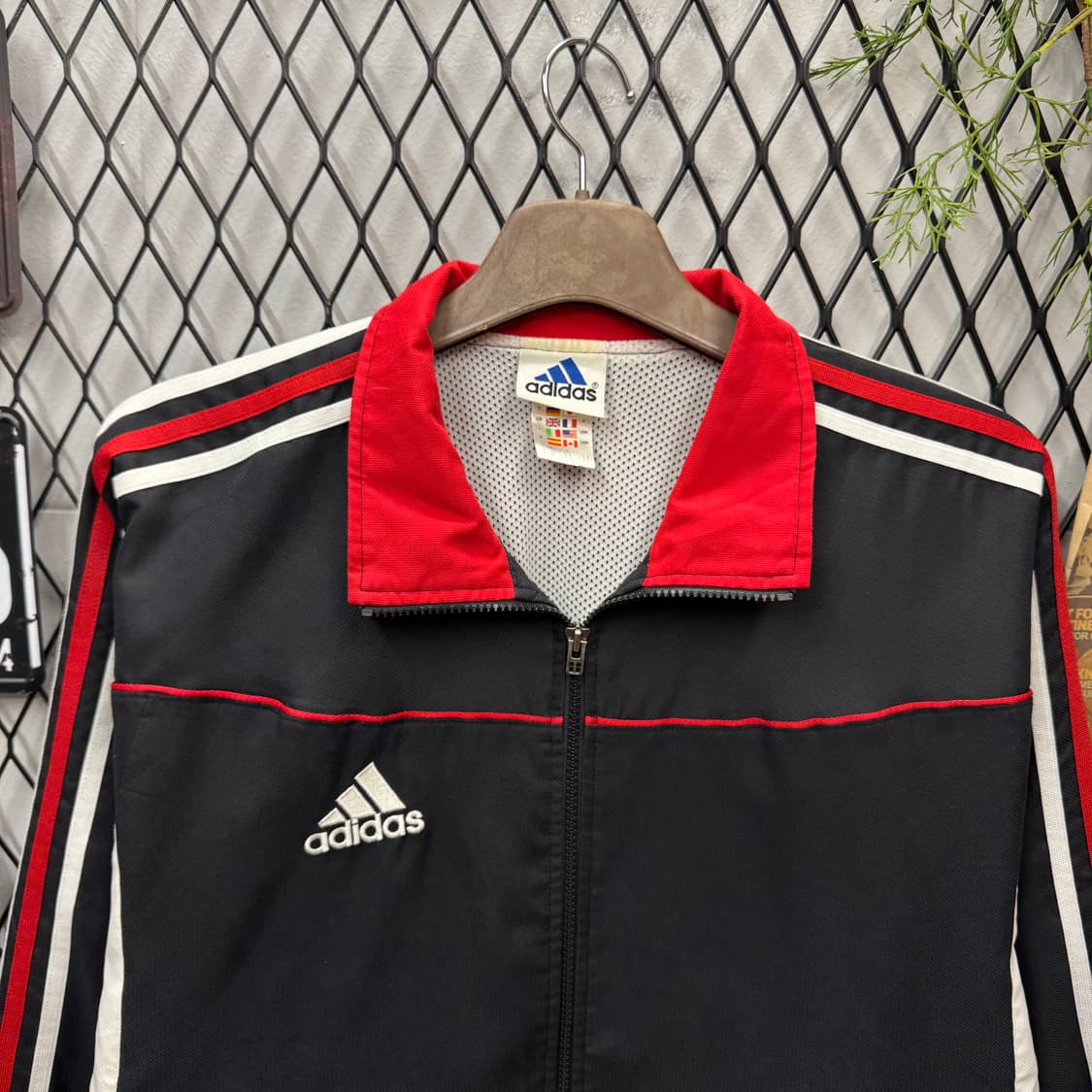 00s 아디다스 올드스쿨 메쉬 안감 트랙자켓 레드 블랙 상품이미지3