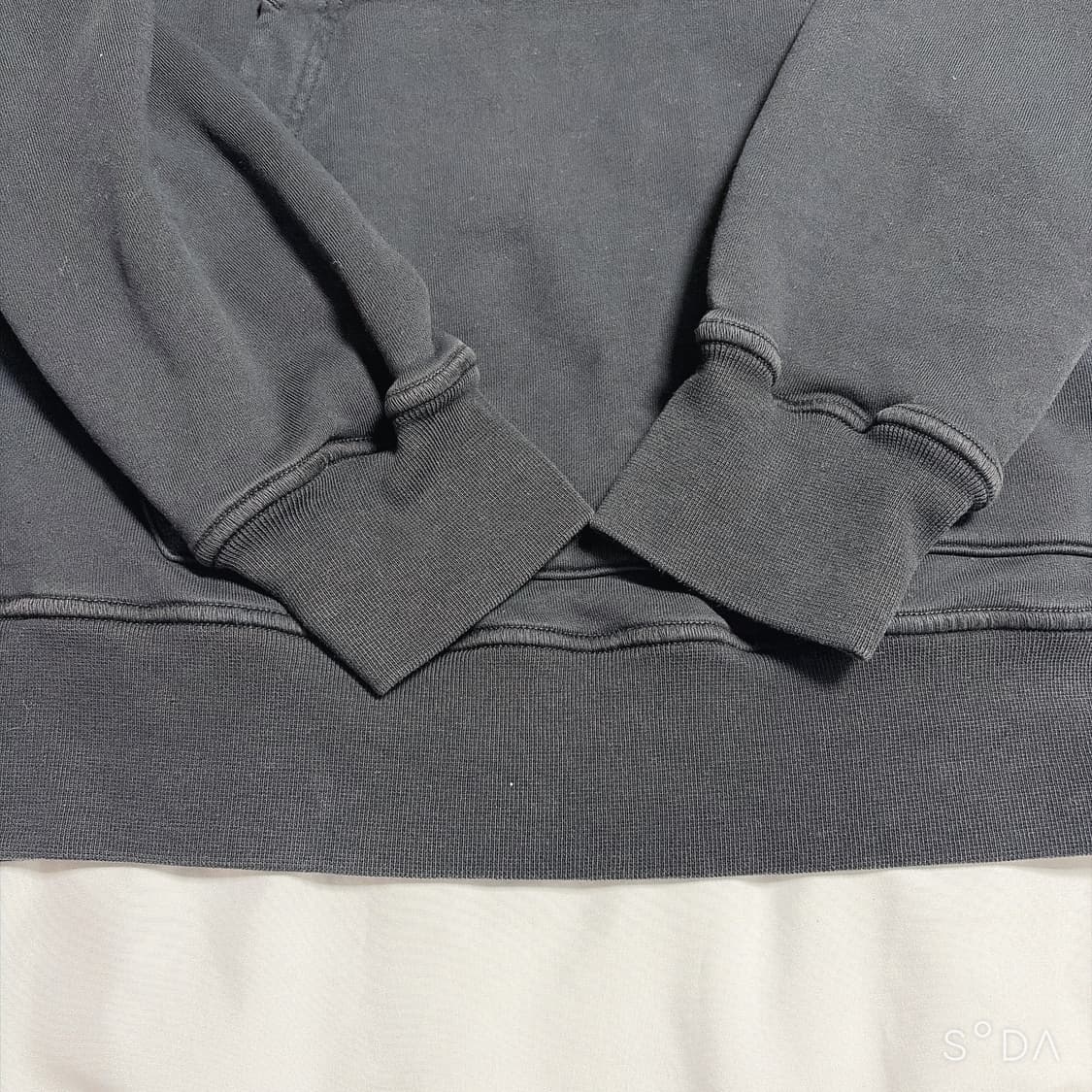 스톤아일랜드 블랙 후드티 S 상품이미지10