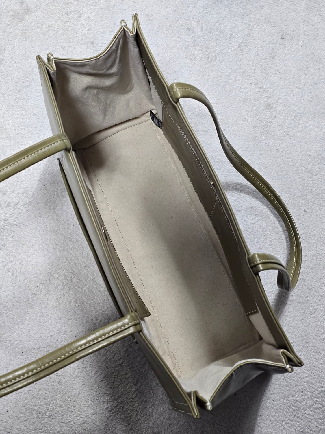 Stand oil 스탠드오일 오블롱백 바질 상품이미지6