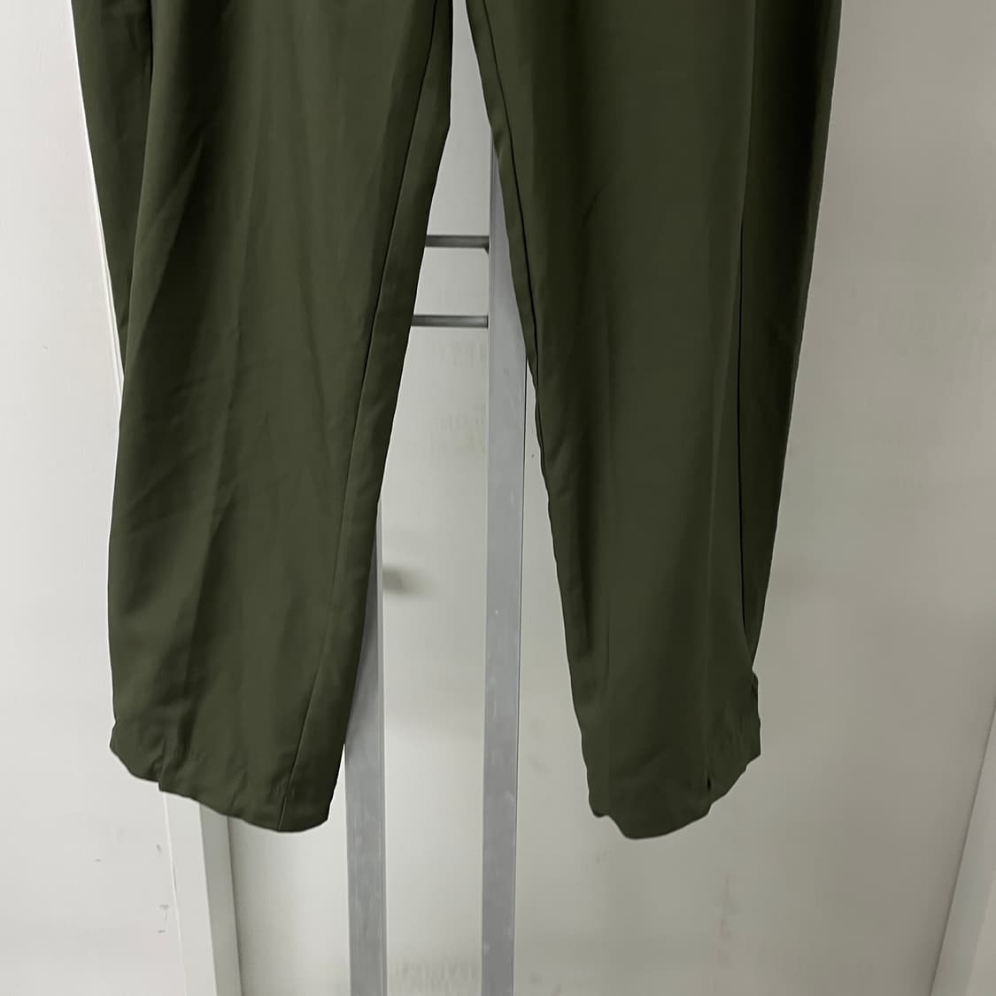 나이키 드라이핏 카키 팬츠 XXL 상품이미지3