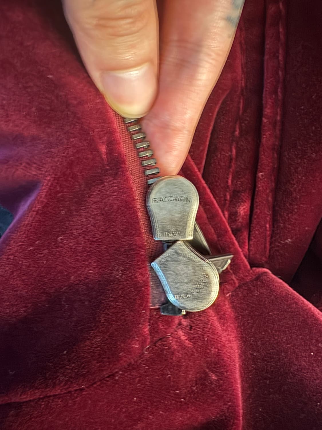 하이더아커만 버건디 벨벳자켓 상품이미지4