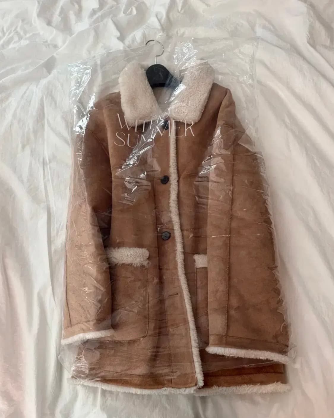 위드아웃썸머 퍼지 리버시블 무스탕 상품이미지5