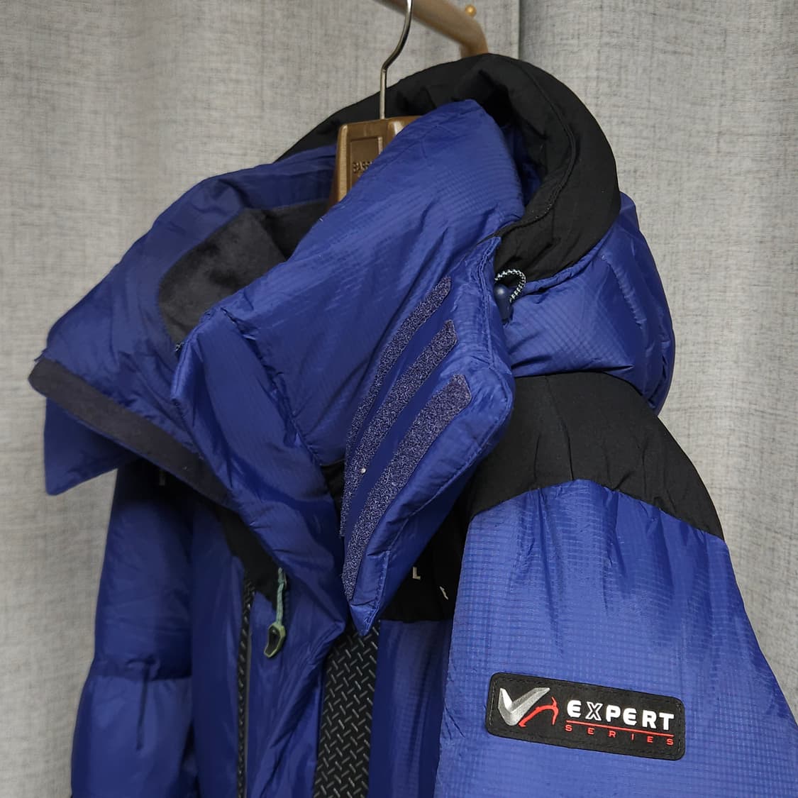 110 ) 밀레 남성 대장급 윈드스토퍼 거위털 9:1 빵빵 패딩 상품이미지3