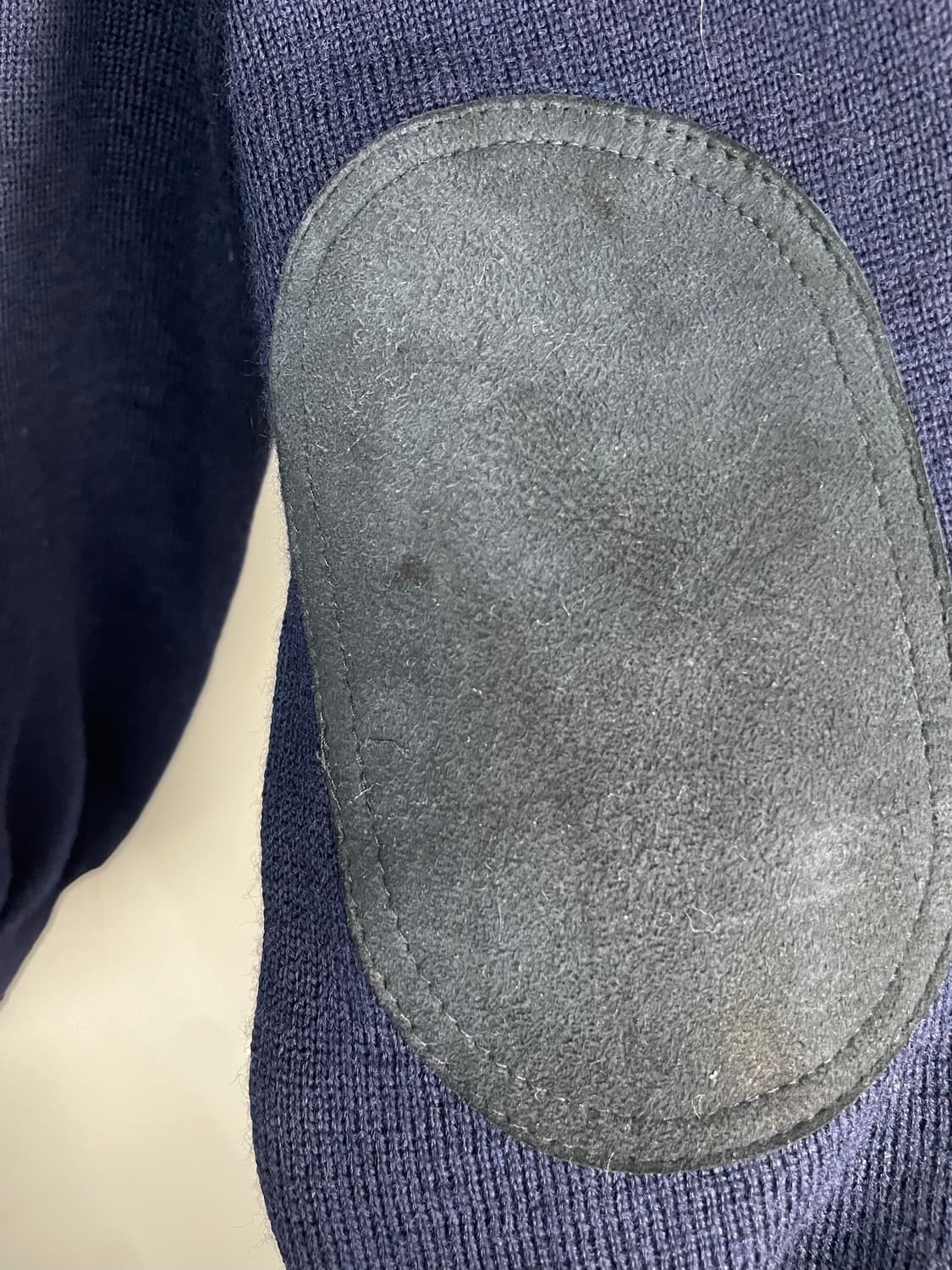 버버리 코만도 네이비 라운드 니트 H2134 상품이미지7