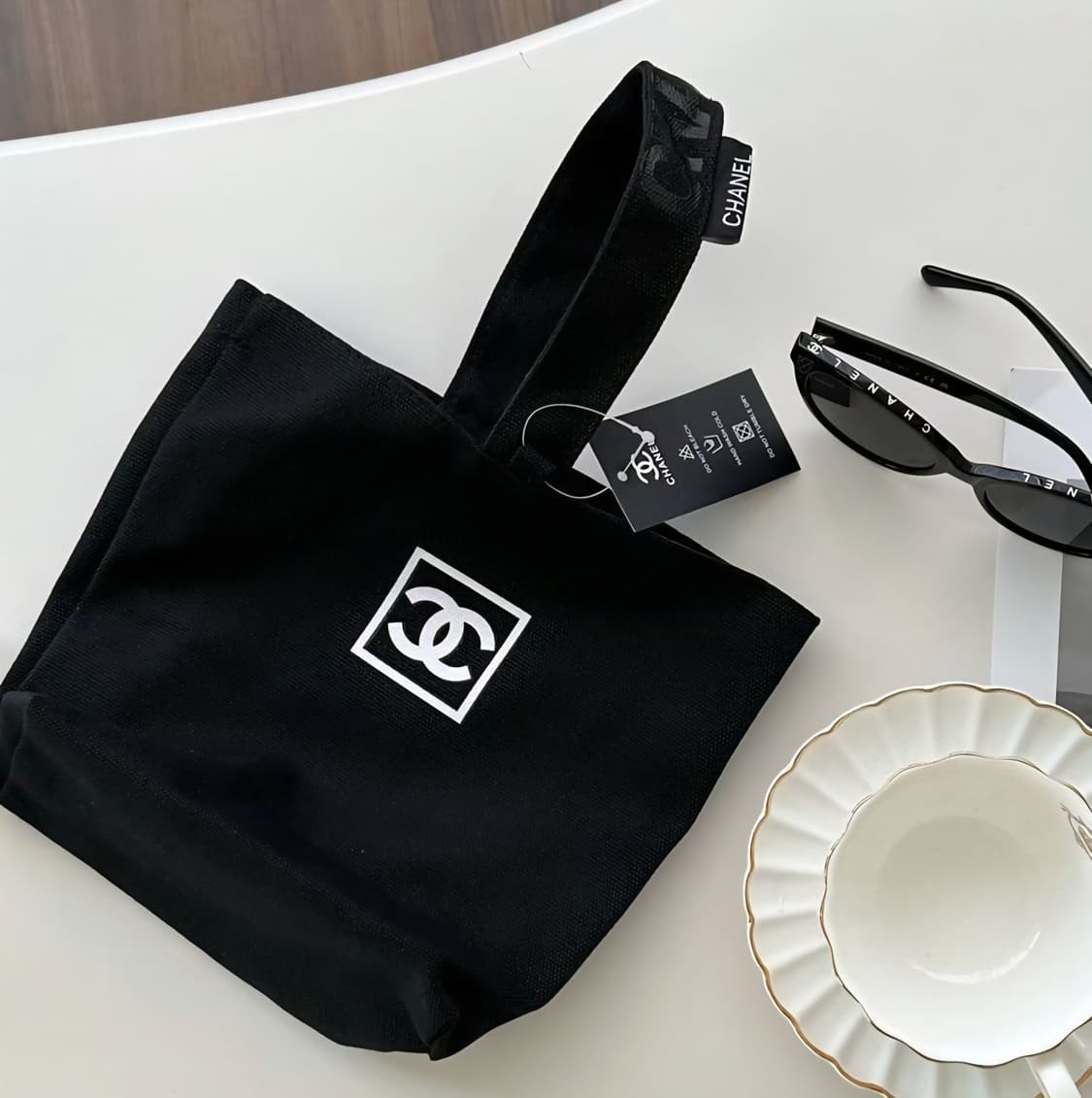 샤넬 캔퍼스 에코백 토트백 상품이미지1