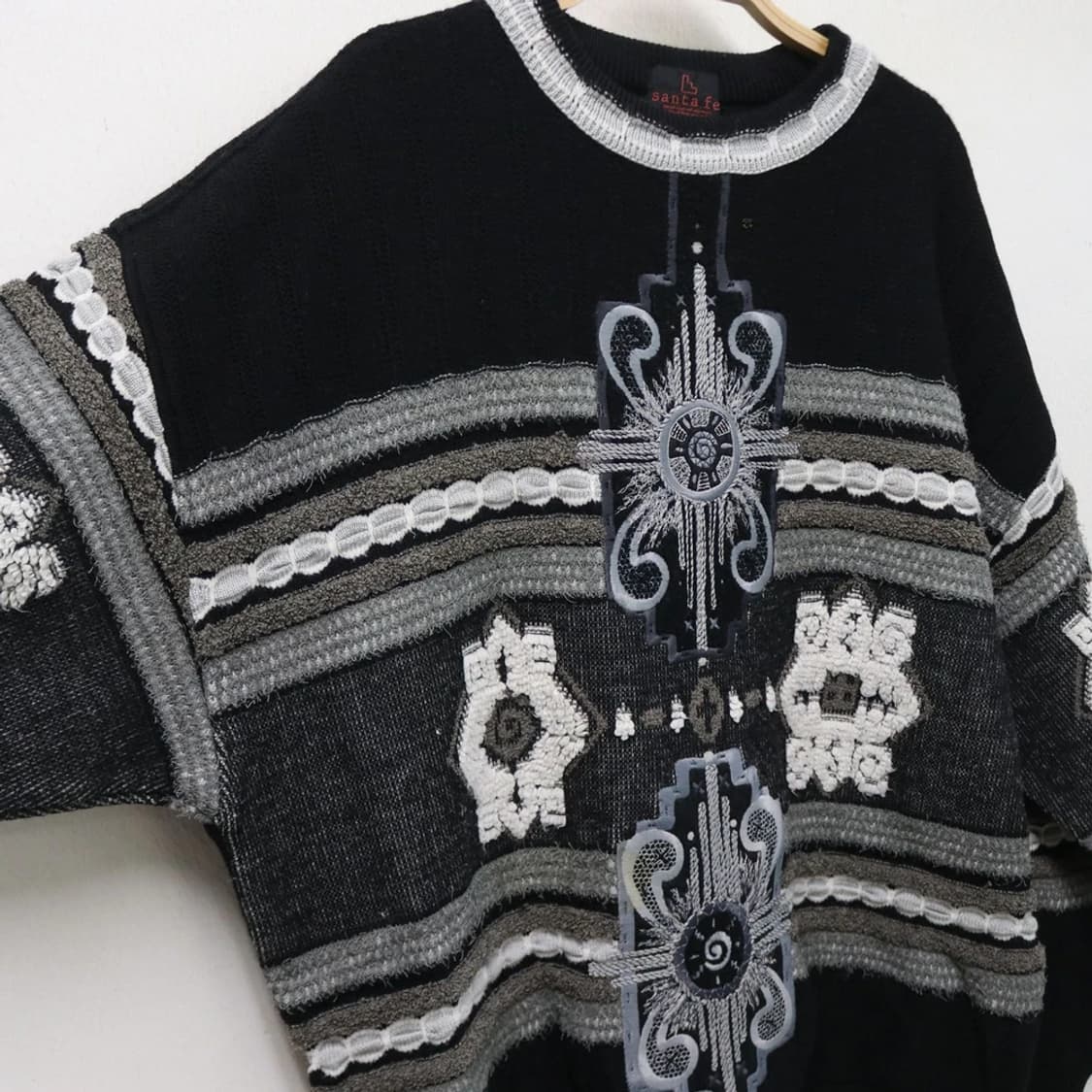 SANTAFE  울 혼방 자수 포인트 니트 64274 상품이미지7