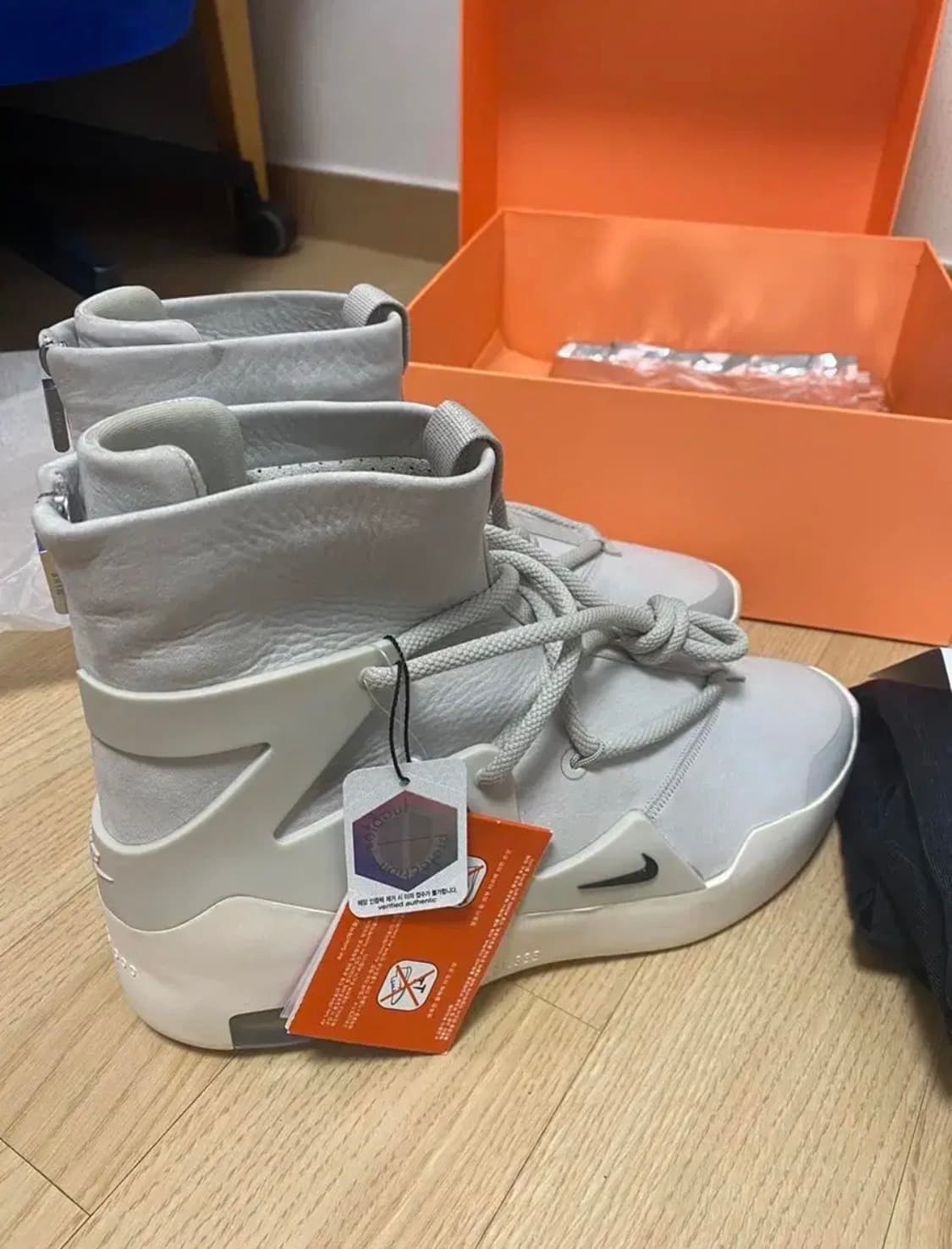 나이키 피어오브갓 og 라이트본 270 상품이미지3