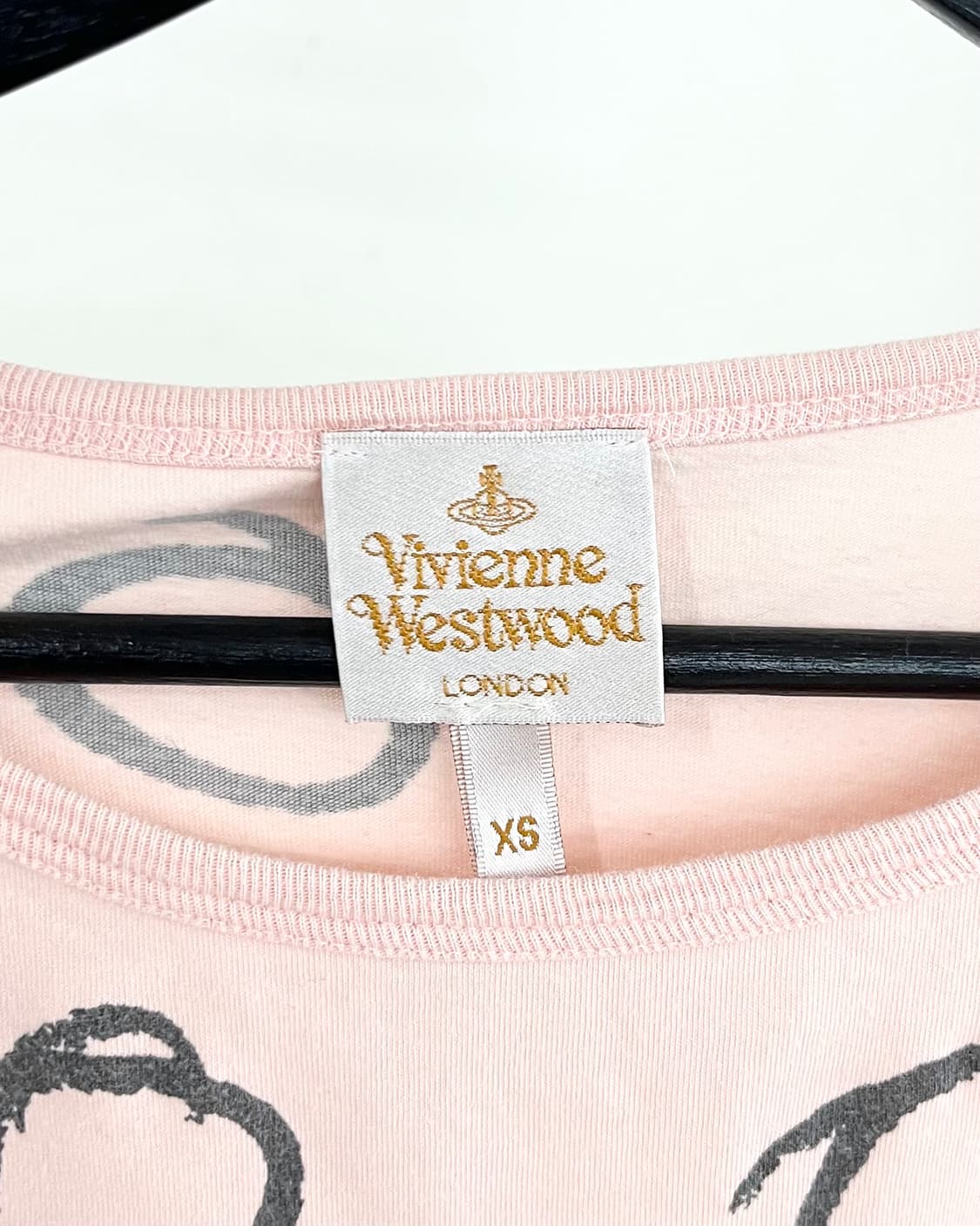 비비안 웨스트우드 라이트핑크 그래픽 텍스트 반팔 티셔츠 상품이미지7