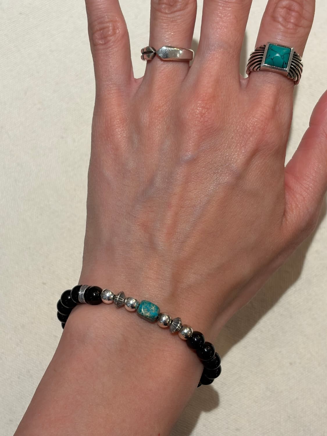 One & Only Black Onyx Turquoise Bracelet 상품이미지7