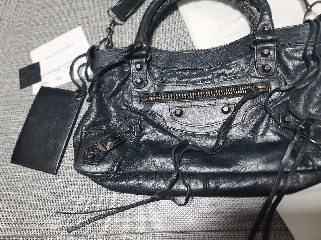 발렌시아가 모터 퍼스트백 숄더백 모터백 상품이미지2