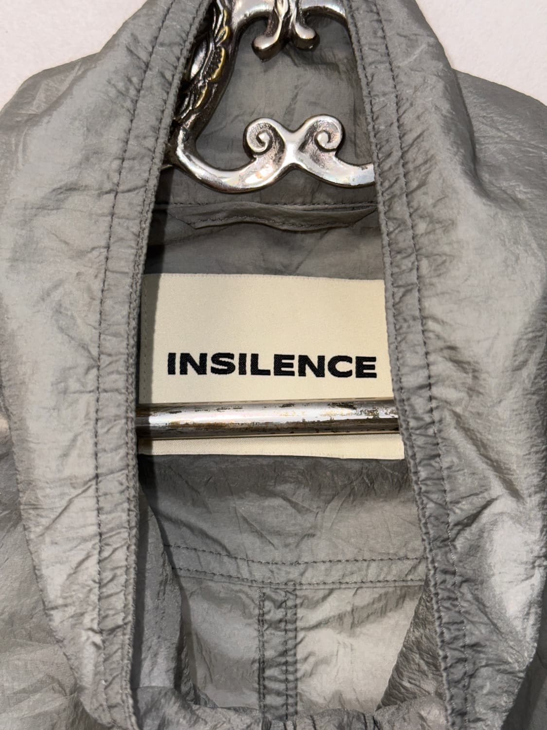 INSILENCE Lightweight Windbreaker gray M 상품이미지4