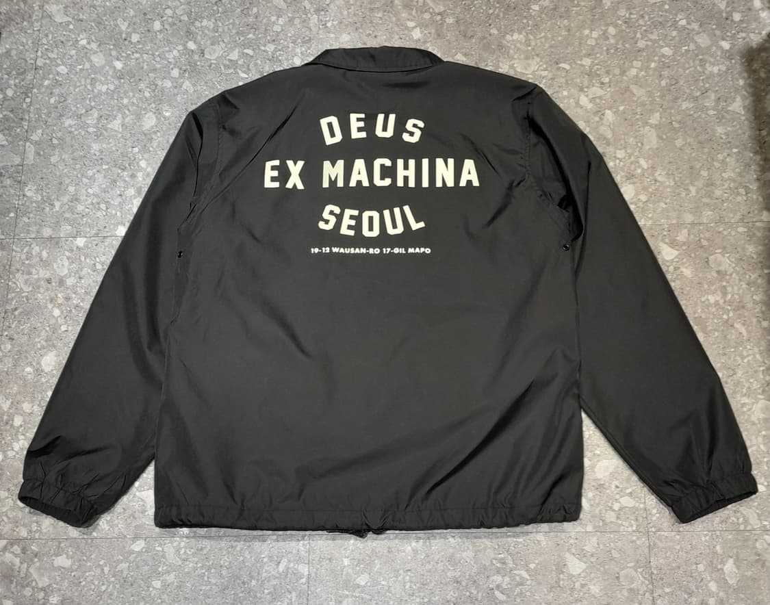 💥데우스 엑스마키나 서울 코치자켓 (XL)
 상품이미지1