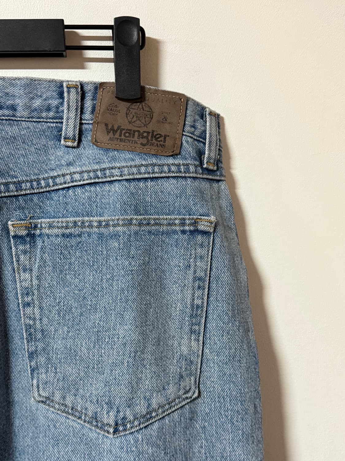 Premium QualityWrangler 스트레이트 핏 데님 팬츠 연청 상품이미지4