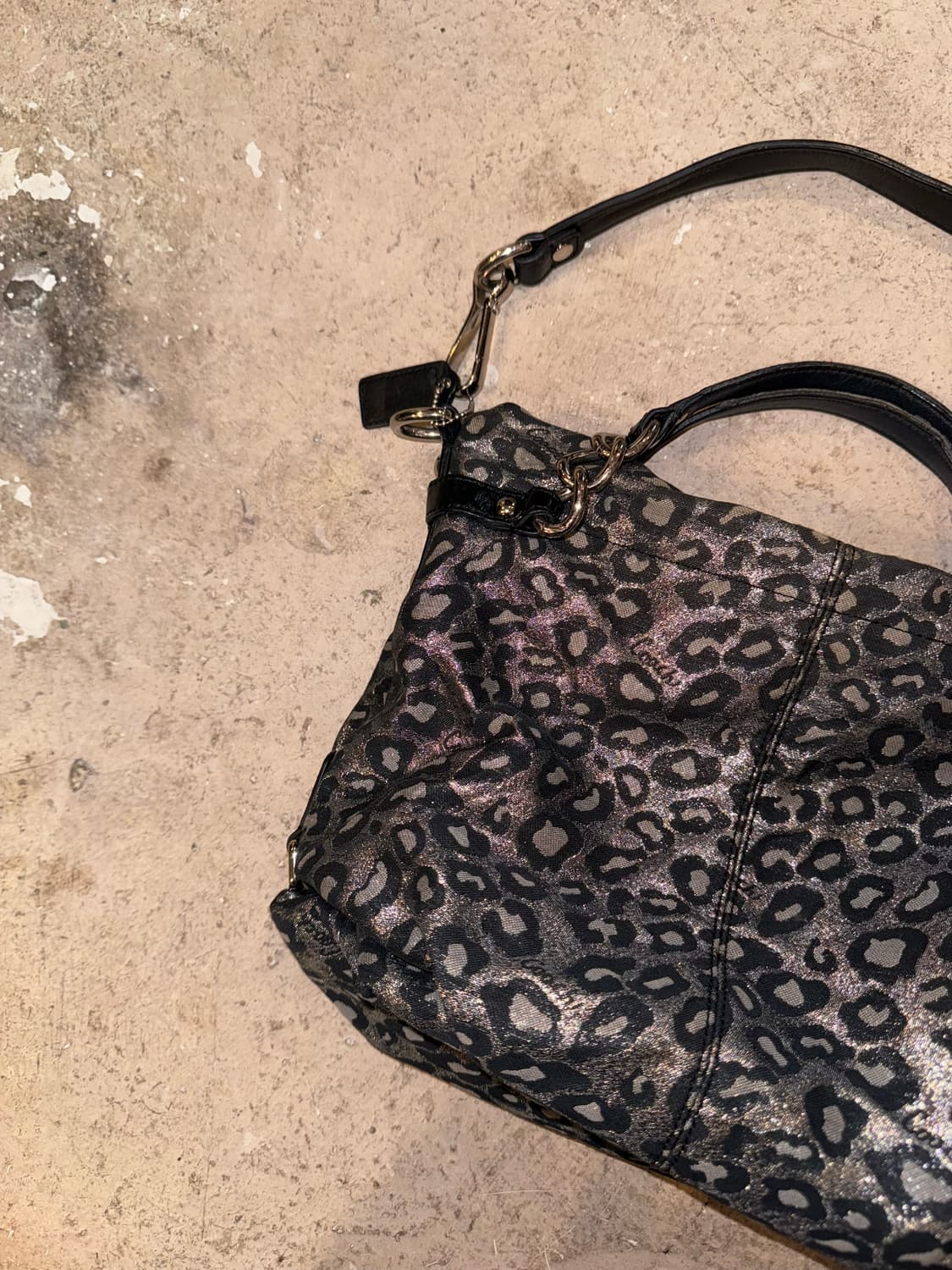 COACH 레오파드 숄더백 상품이미지2