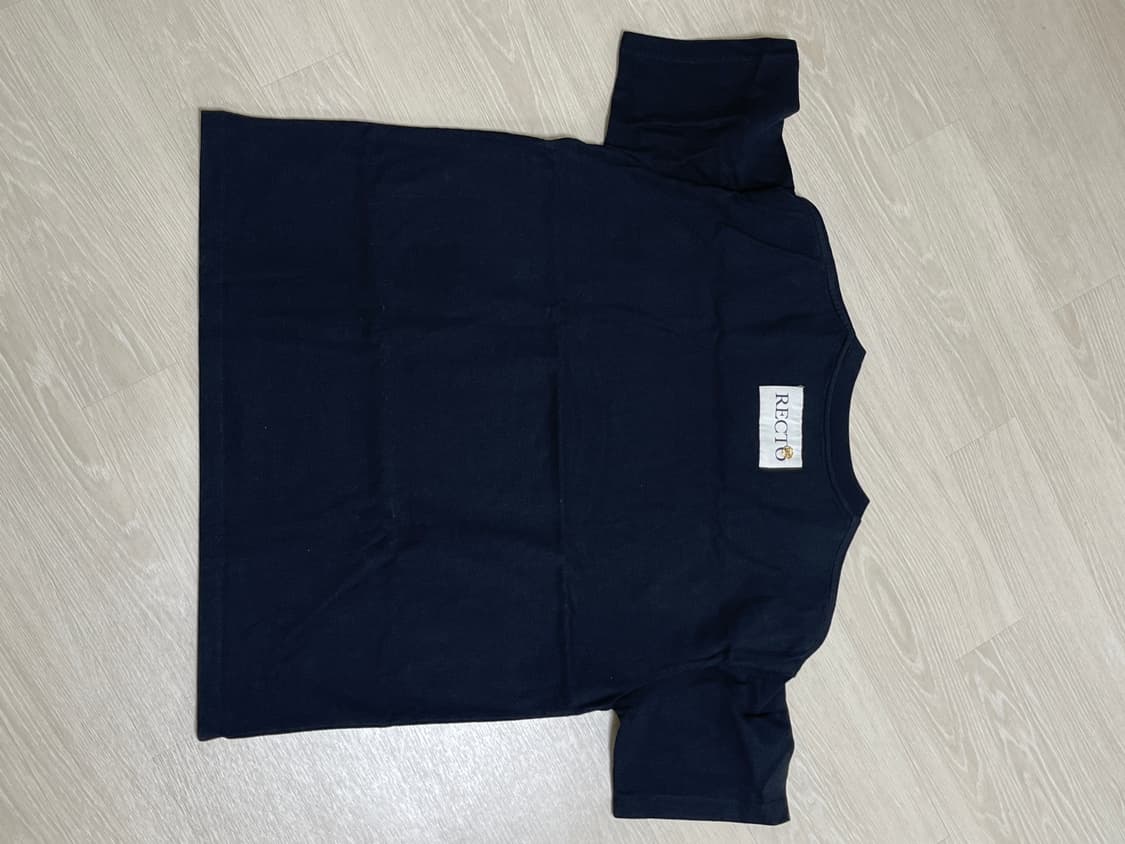 렉토 반팔 팝니다 상품이미지3