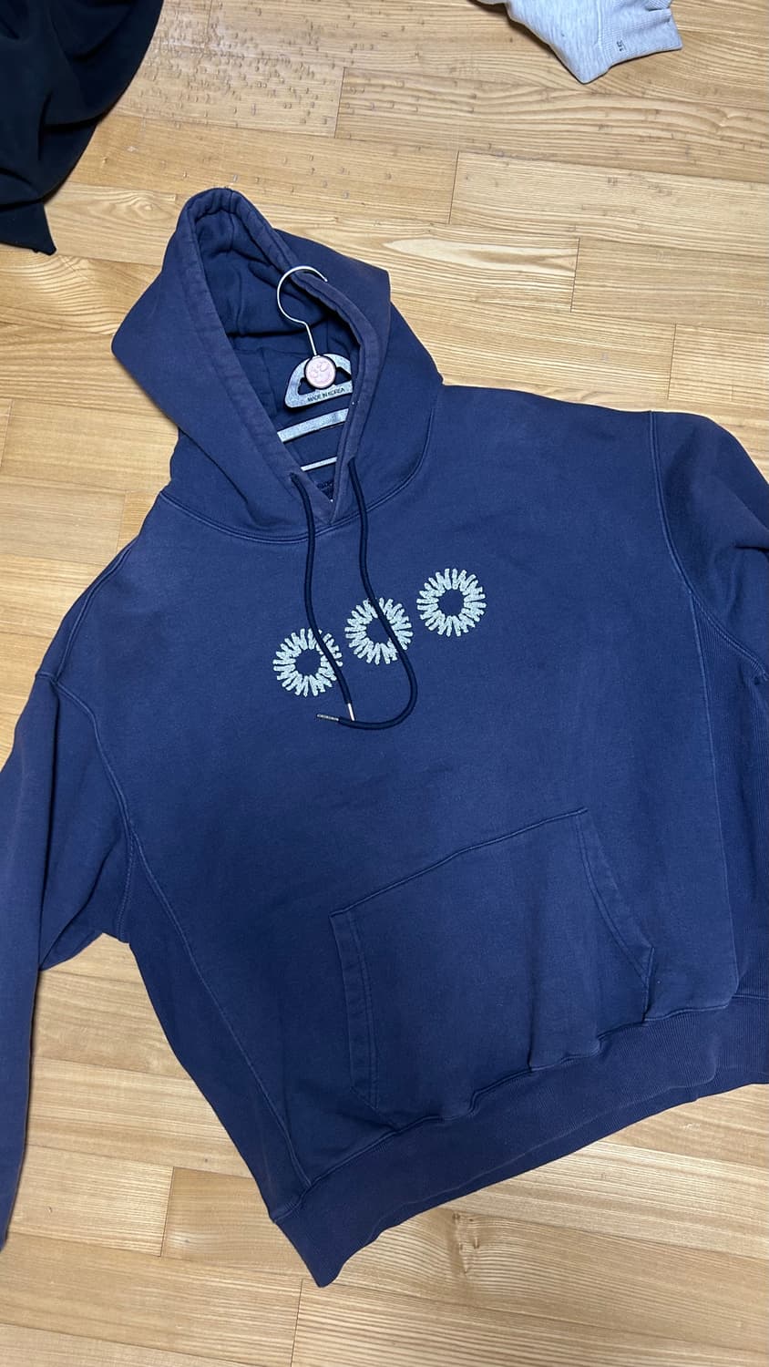 999휴머니티 후드티 상품이미지2