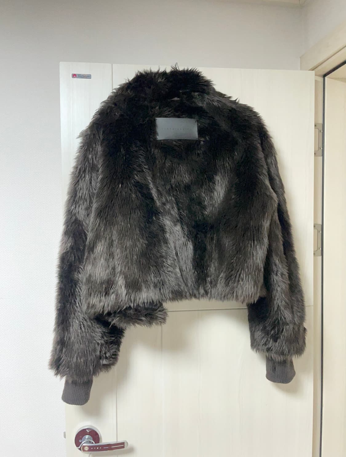 트리밍버드 퍼 자켓 딥브라운 색상 상품이미지2