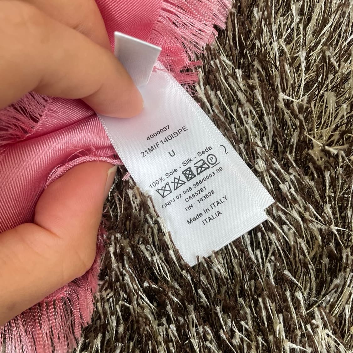 크리스찬 디올 Christian Dior 플로럴 실크 스카프 상품이미지3