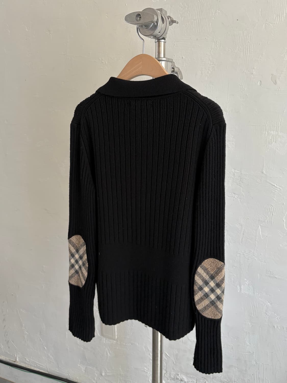 버버리 블랙 노바체크 패치 니트 집업 상품이미지9