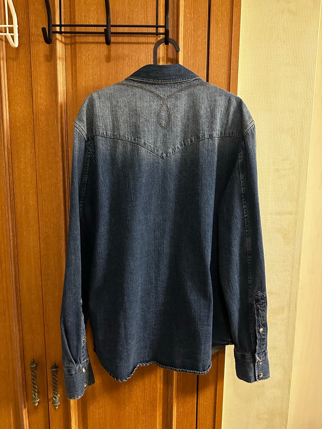 엘무드 배드가이 데님 웨스턴 셔츠 워시드 블루 상품이미지3