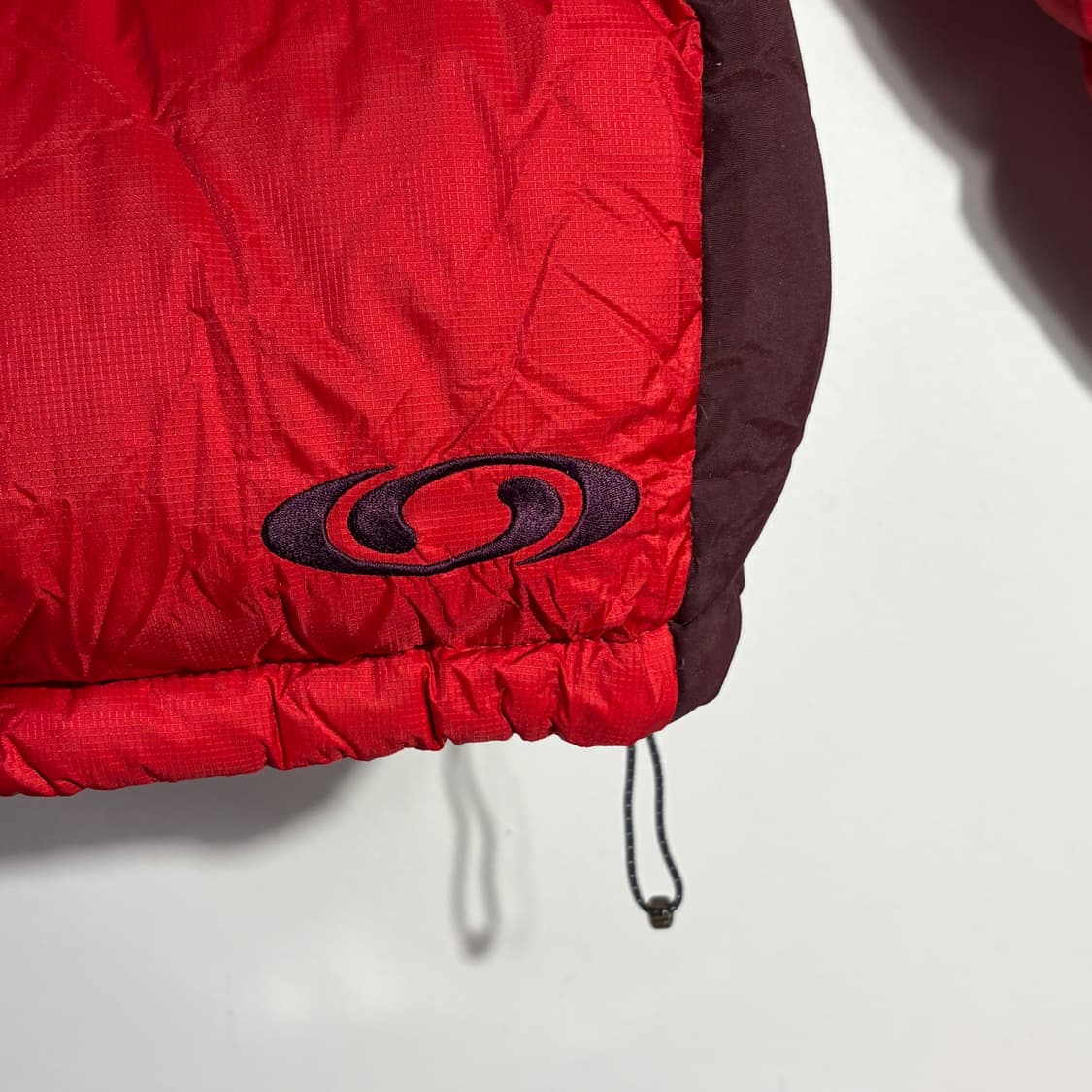 살로몬 레드 투톤 다운 패딩 자켓 상품이미지5