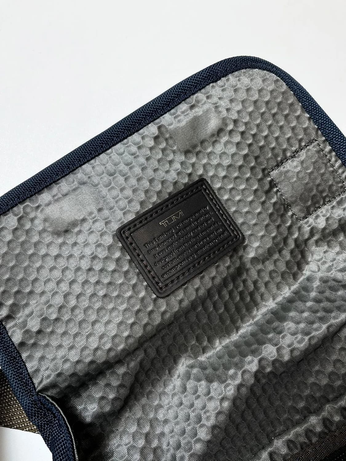 투미 알파 브라보 바스토우 크로스바디 Q1358 상품이미지7