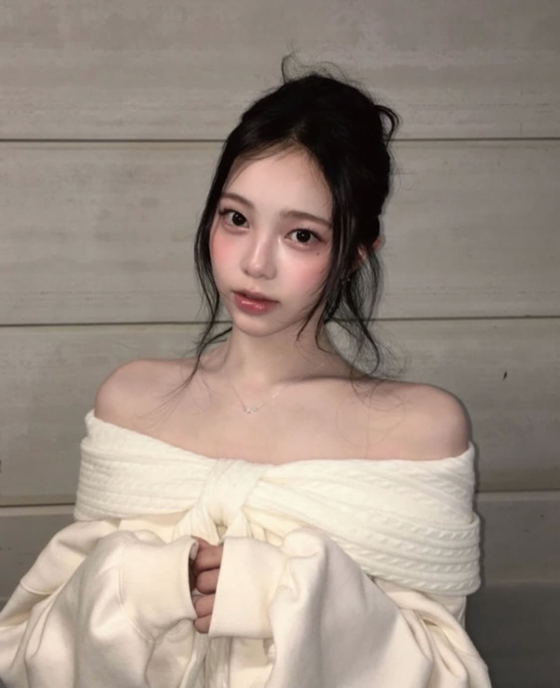 더티스 핑크 리본후드 맨투맨 하투하이안 전소미  상품이미지3