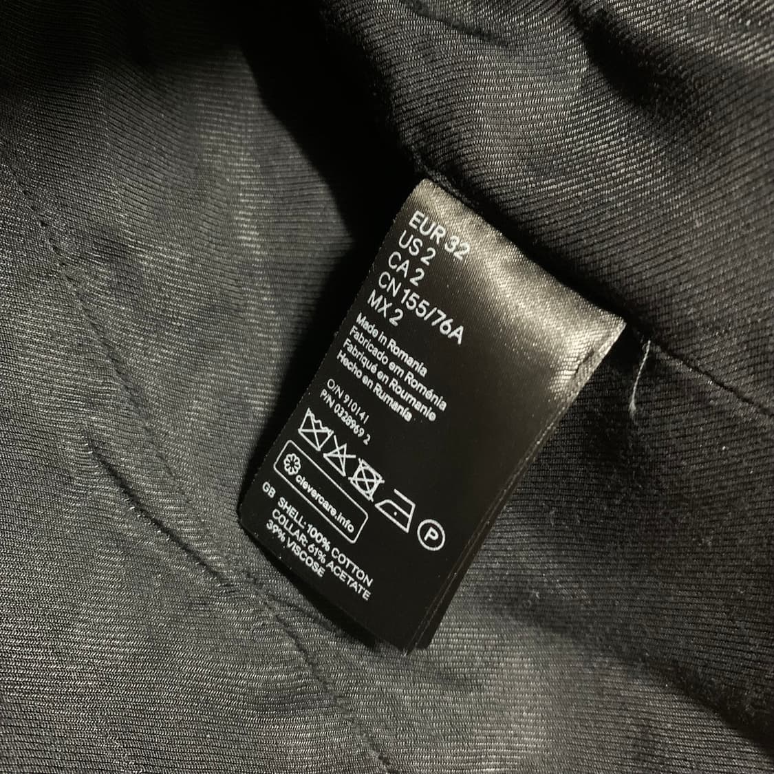 발망 x H&M 블랙 벨벳 자켓 상품이미지6